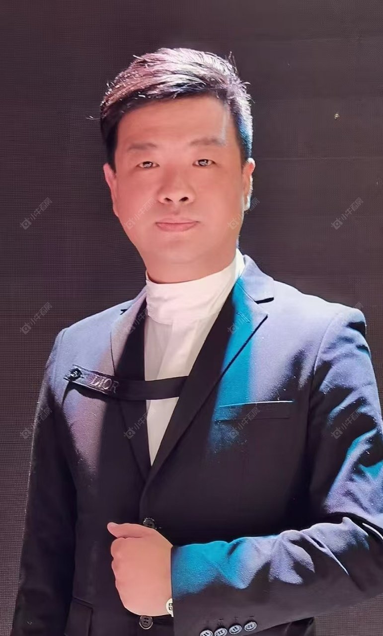 楼盘经纪人张波
