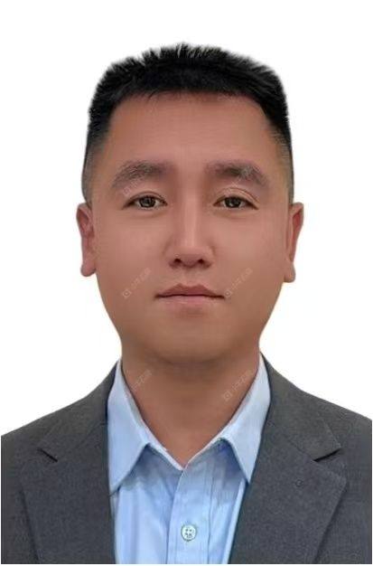 租房经纪人芮志峰