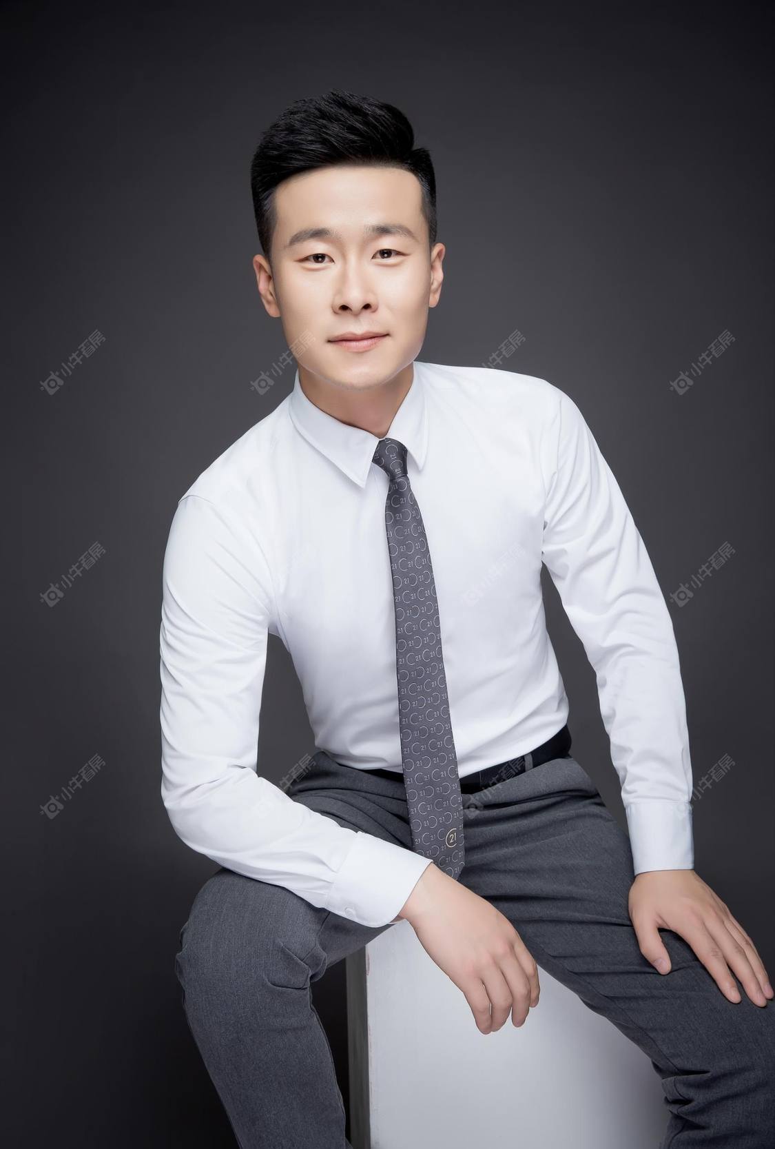 楼盘经纪人张鑫