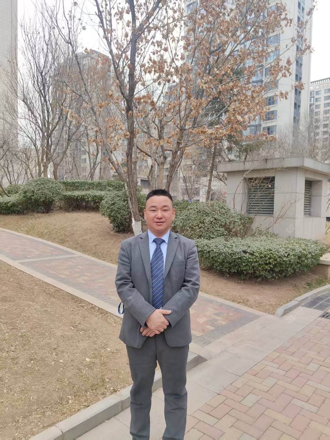租房经纪人张晓飞