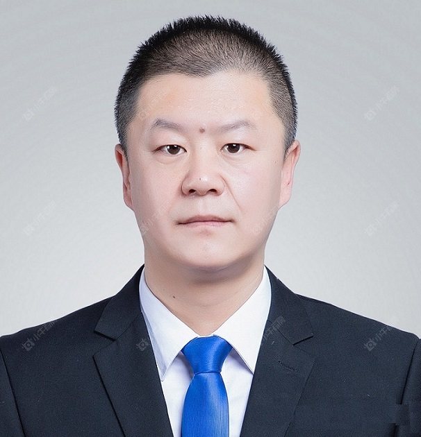 租房经纪人张兴民