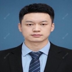 二手经纪人张微