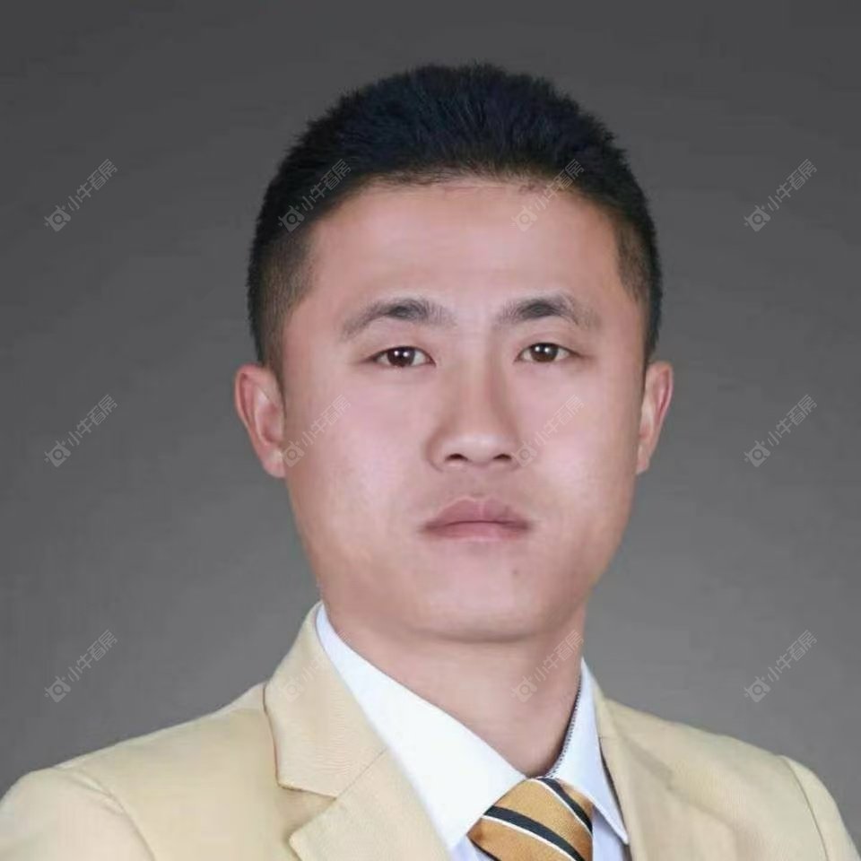 租房经纪人杨行行