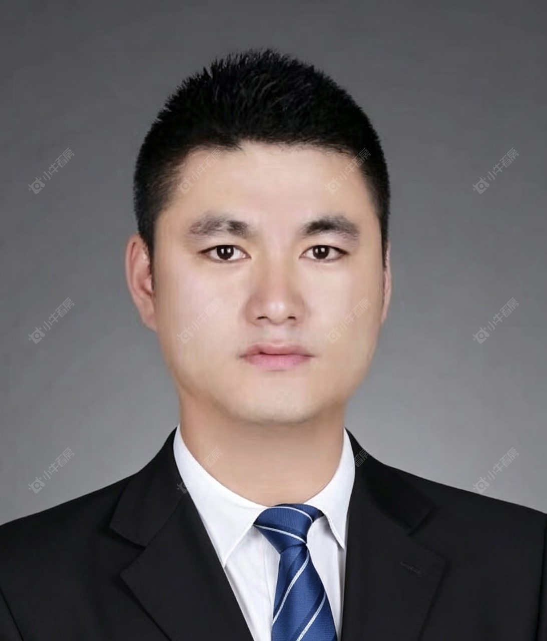 二手经纪人廉向明